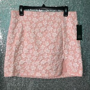 Wild Fable Women’s High-Rise Notch Front Floral Mini Skirt Light Pink Size 12